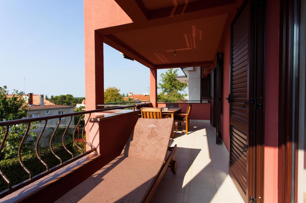 Apartments Banic Porec Esterno foto